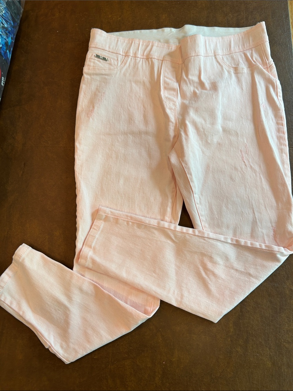 Coco + Carmen Soft Pink Women’s Jeans